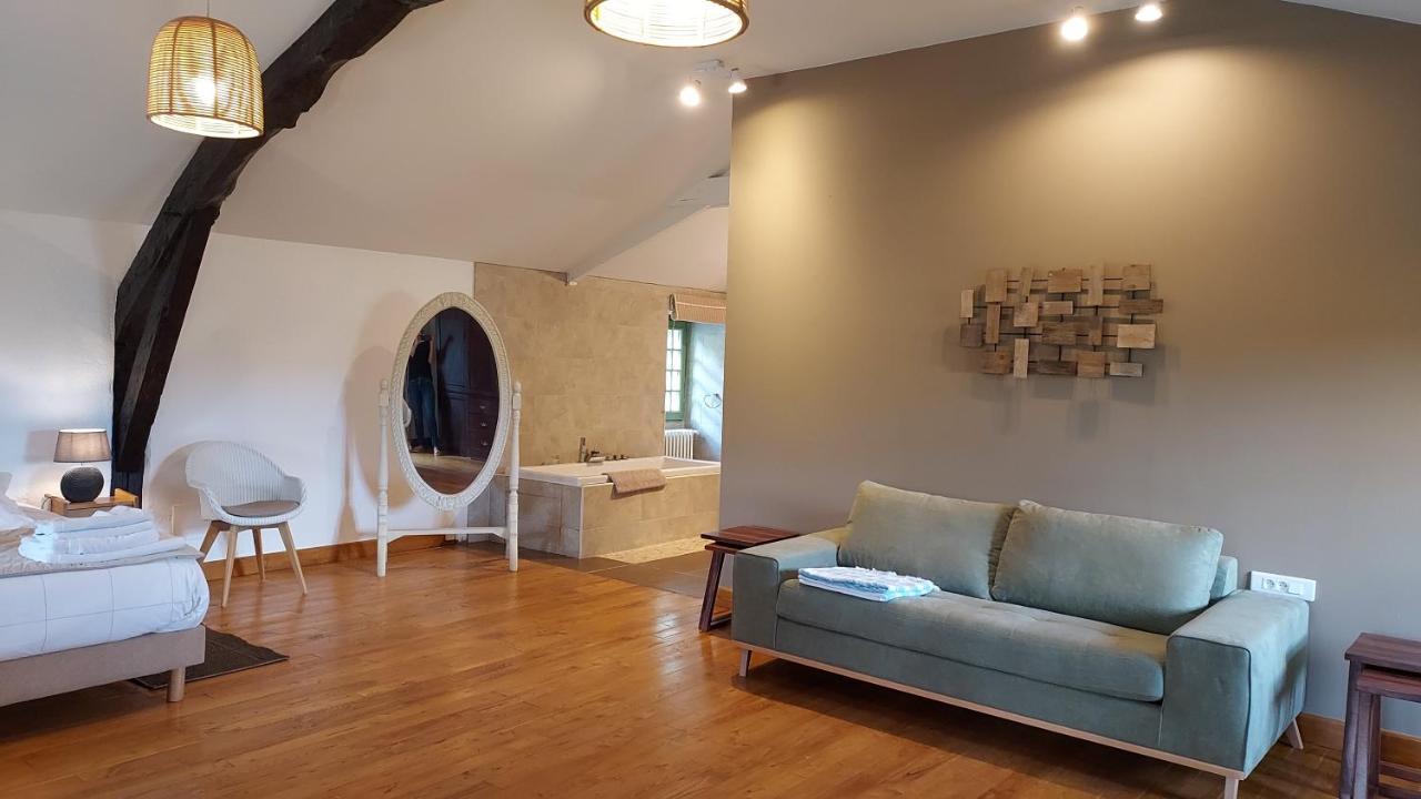 Отель Manoir Le Moulinal47 - Vue Panoramique Курбиак Экстерьер фото