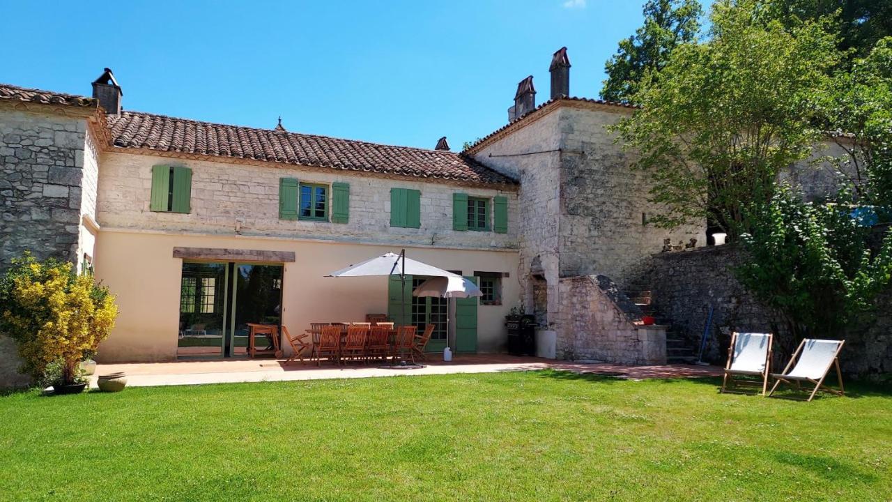 Отель Manoir Le Moulinal47 - Vue Panoramique Курбиак Экстерьер фото