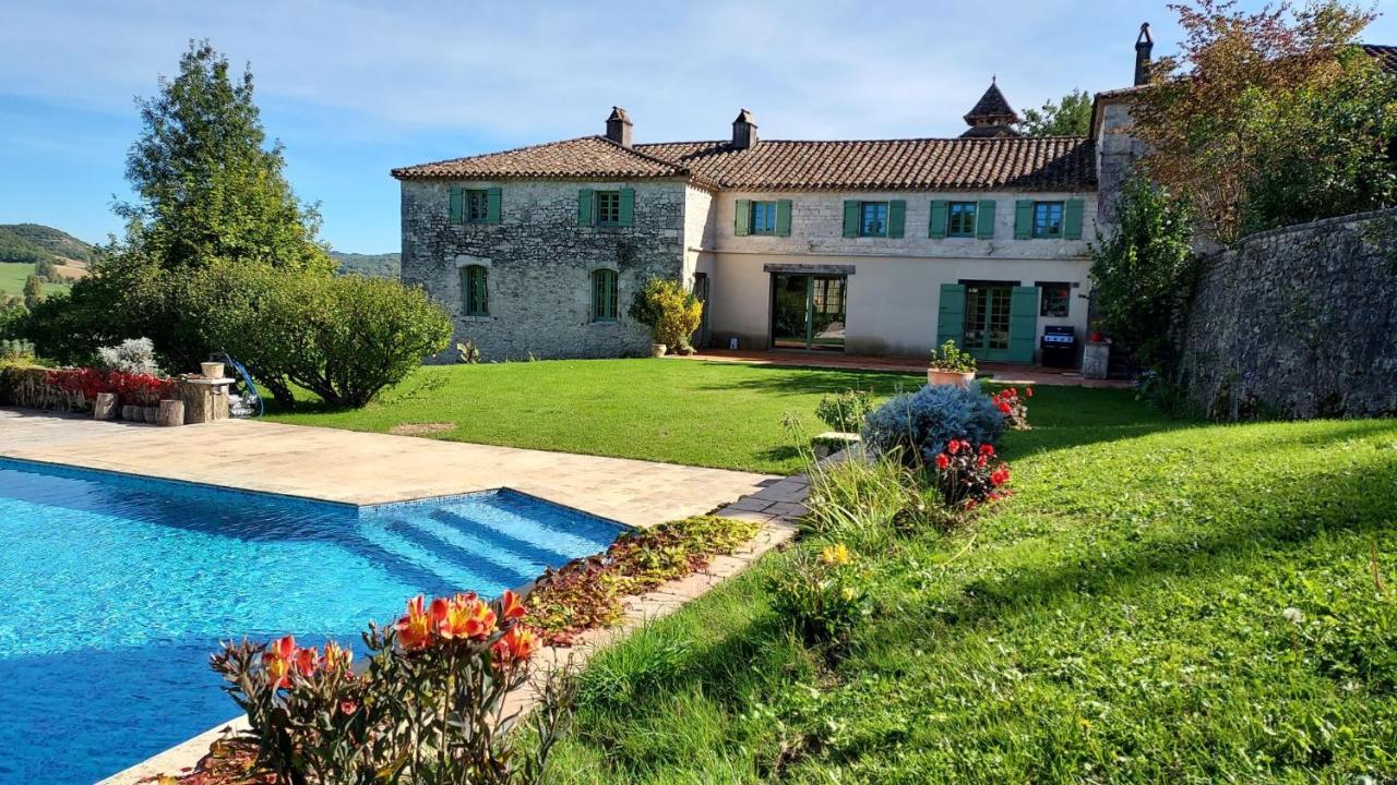 Отель Manoir Le Moulinal47 - Vue Panoramique Курбиак Экстерьер фото