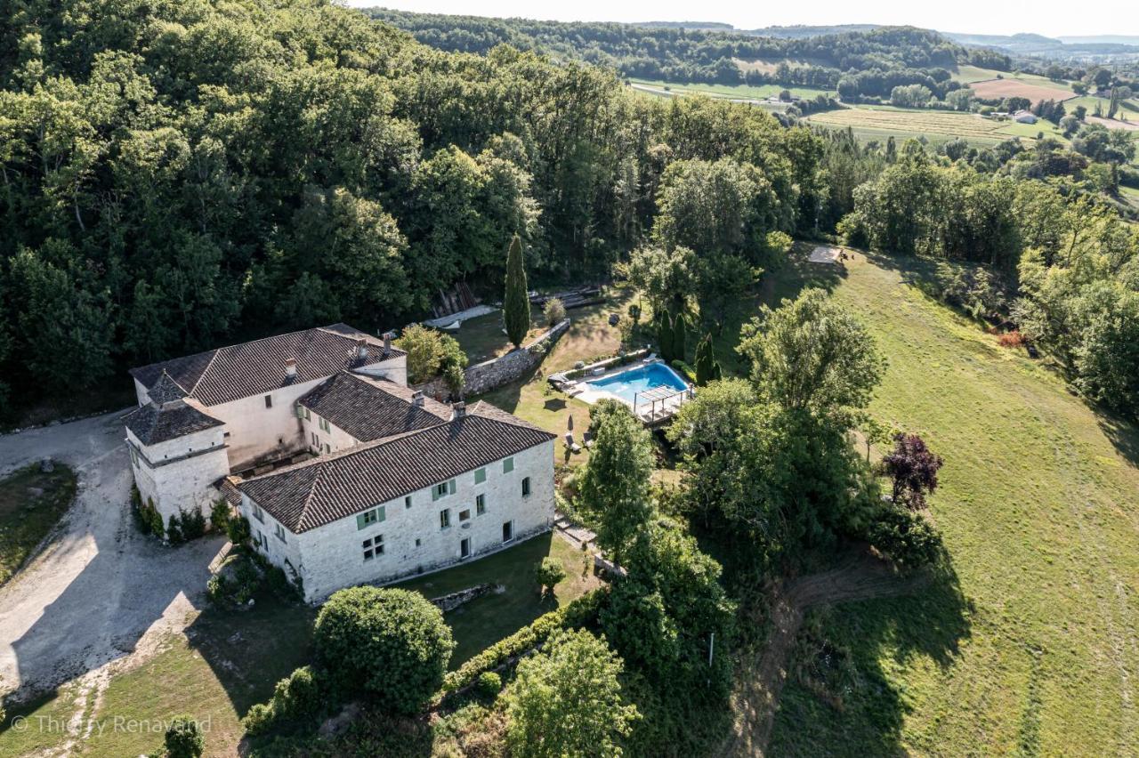 Отель Manoir Le Moulinal47 - Vue Panoramique Курбиак Экстерьер фото